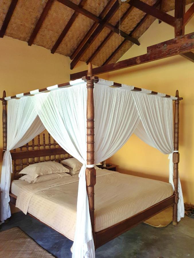 Waiara Village Guesthouse Maumere Eksteriør bilde